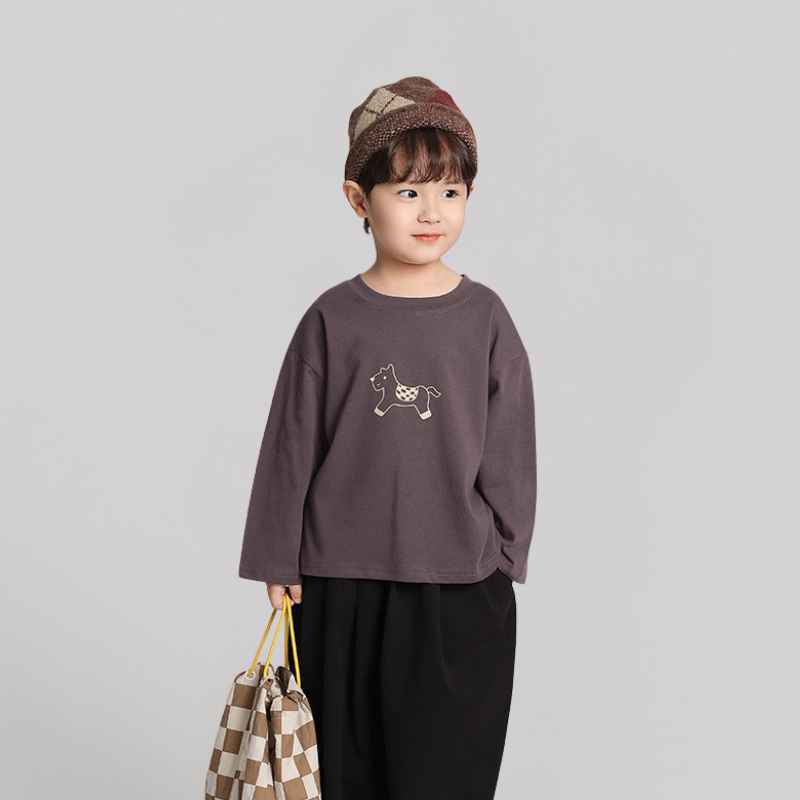 馬プリント純綿ロングTシャツ