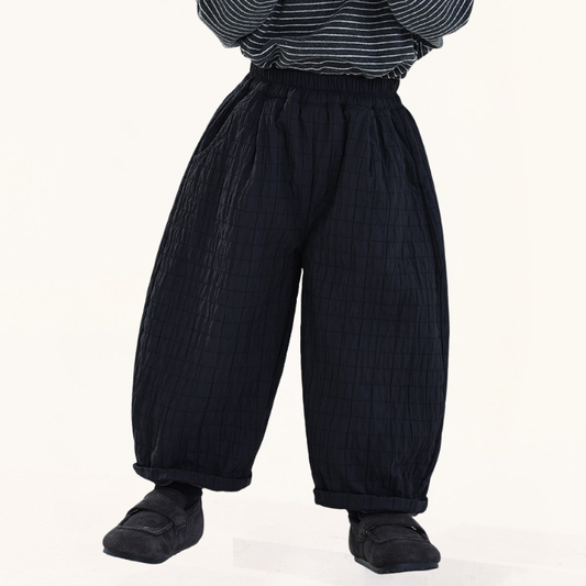 シャドー柄裏ボアパンツ