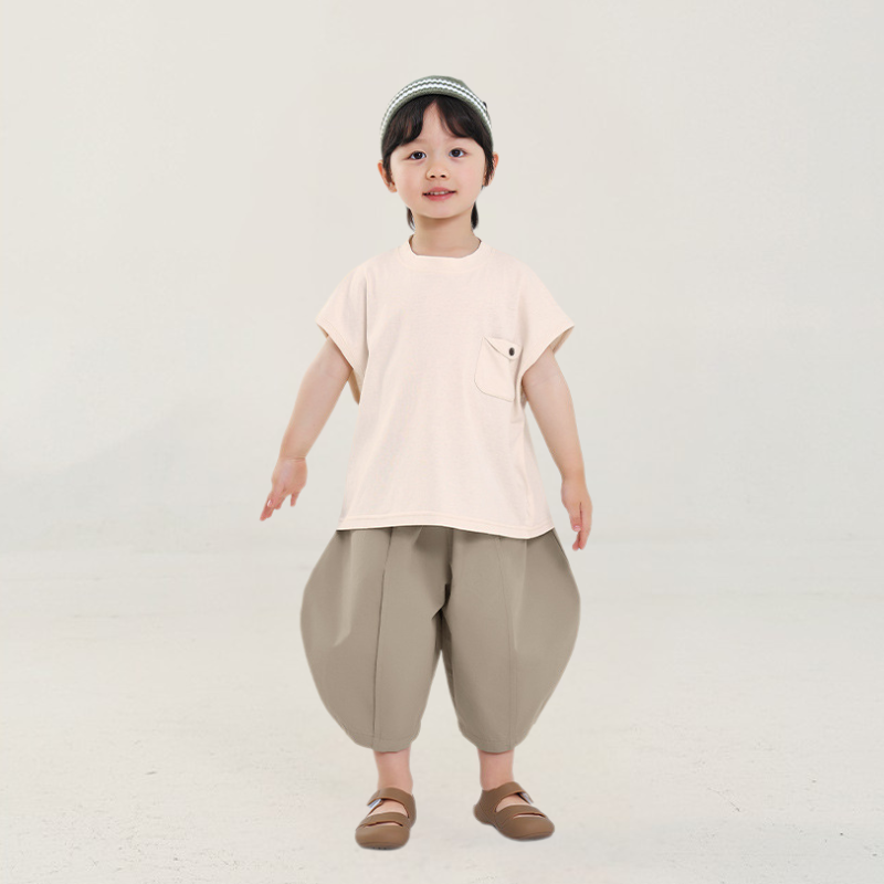 センタープレスコットン七分パンツ