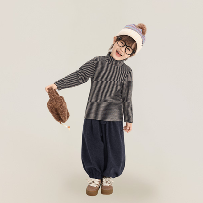 フロントボタン付き裏ボアパンツ