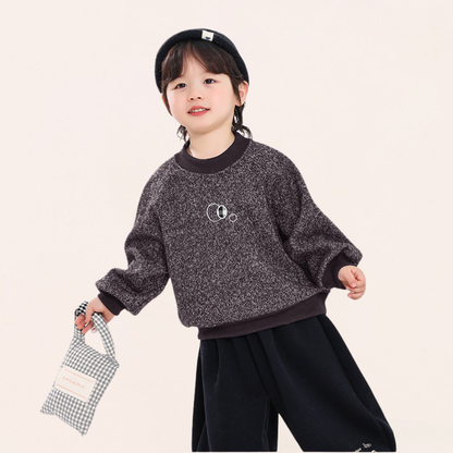 胸元刺繍スウェット