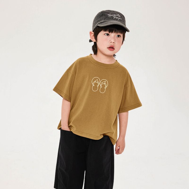 サンダルイメージプリントTシャツ