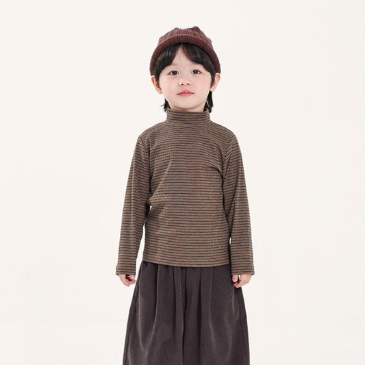 細ボーダーハイネック長袖