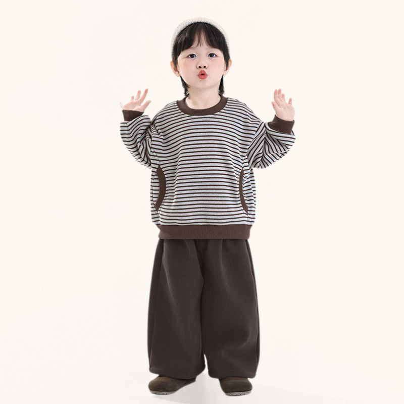 裏毛コーデュロイワイドパンツ