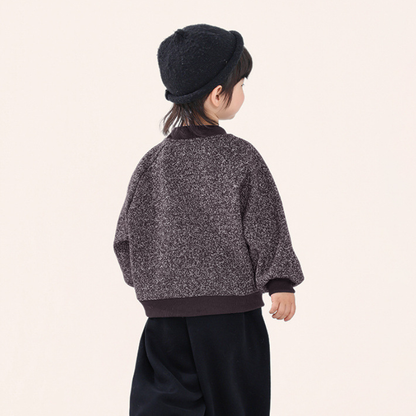 胸元刺繍スウェット