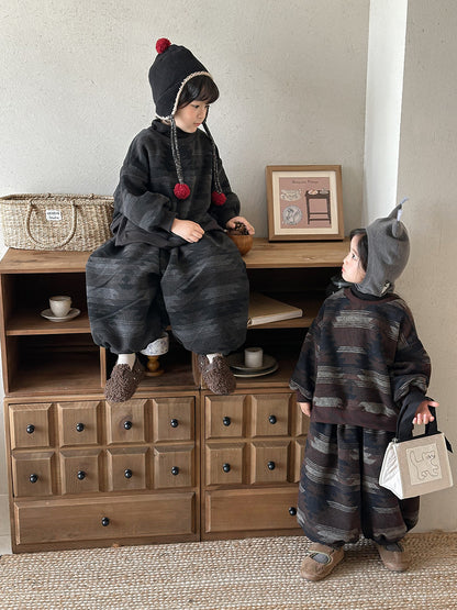 Fleece-lined high-neck set