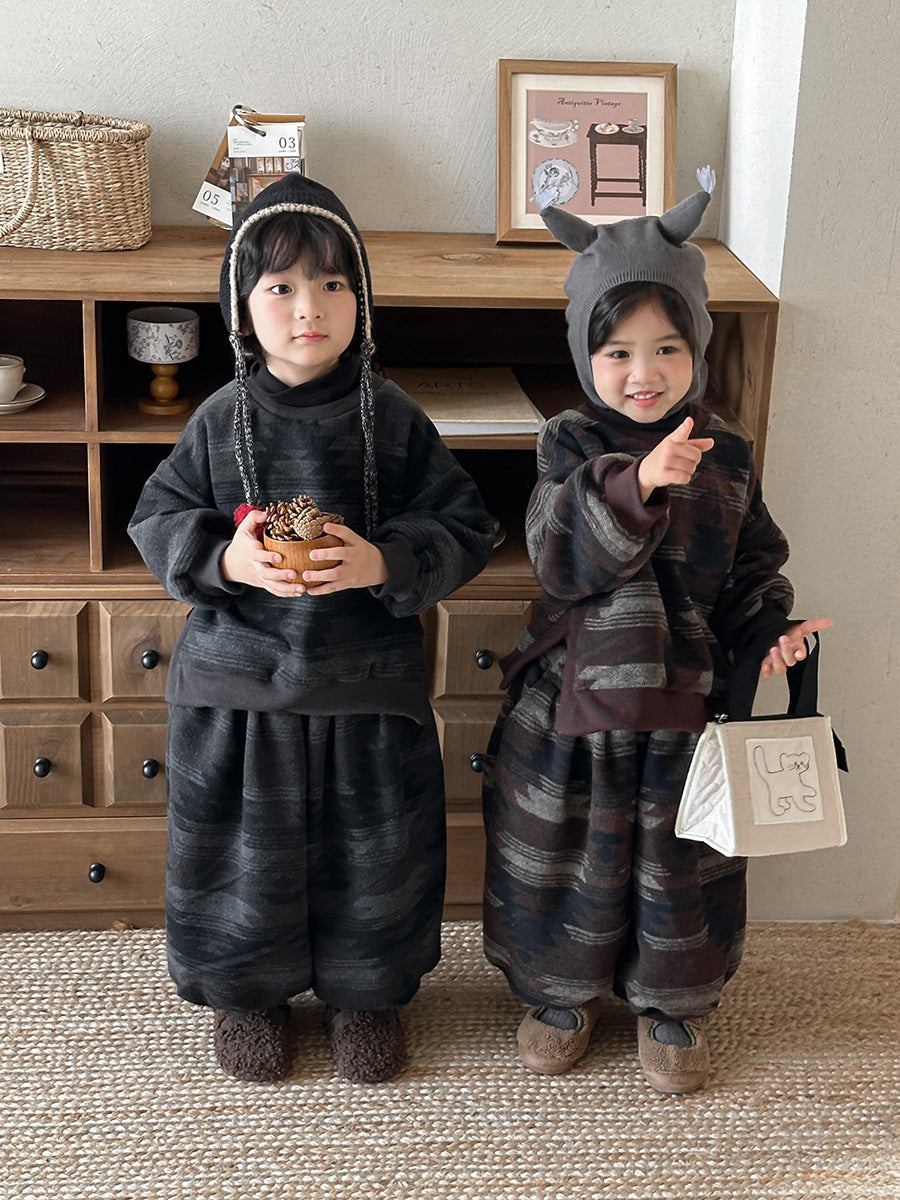 Fleece-lined high-neck set