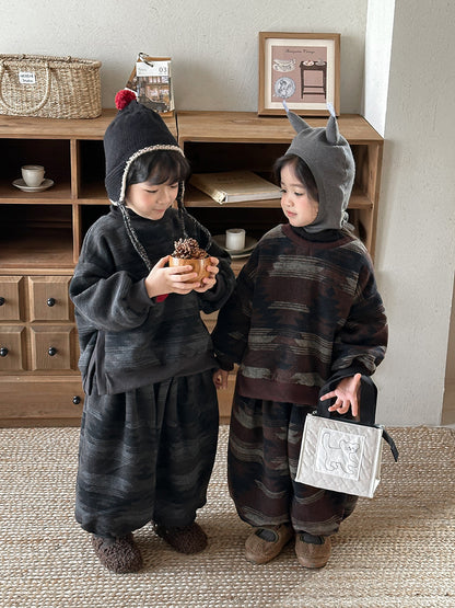 Fleece-lined high-neck set