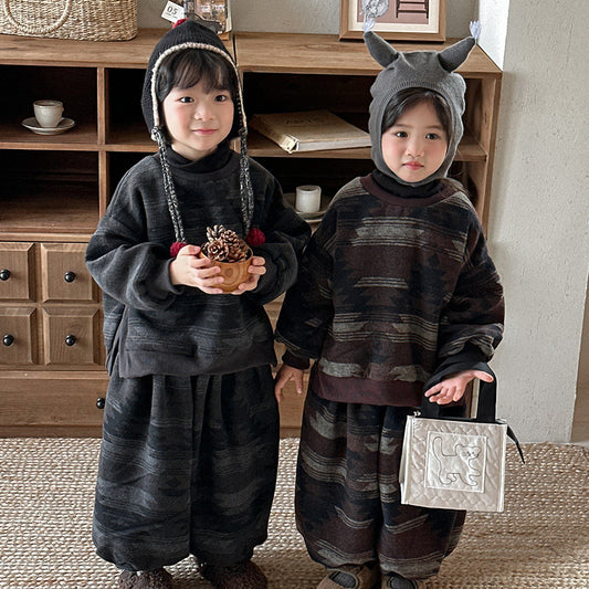 Fleece-lined high-neck set