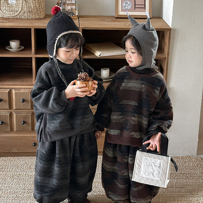 Fleece-lined high-neck set