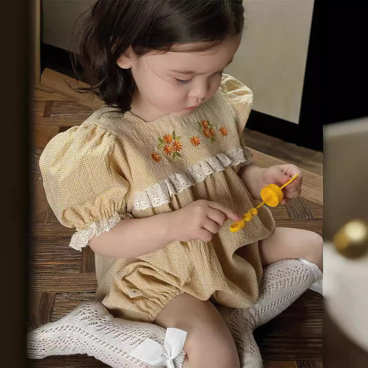 花柄刺しゅうカバーオール